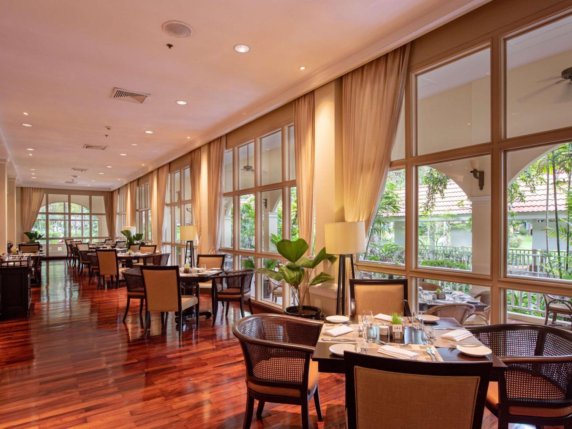 Sofitel Angkor Phokeethra Golf & Hotel