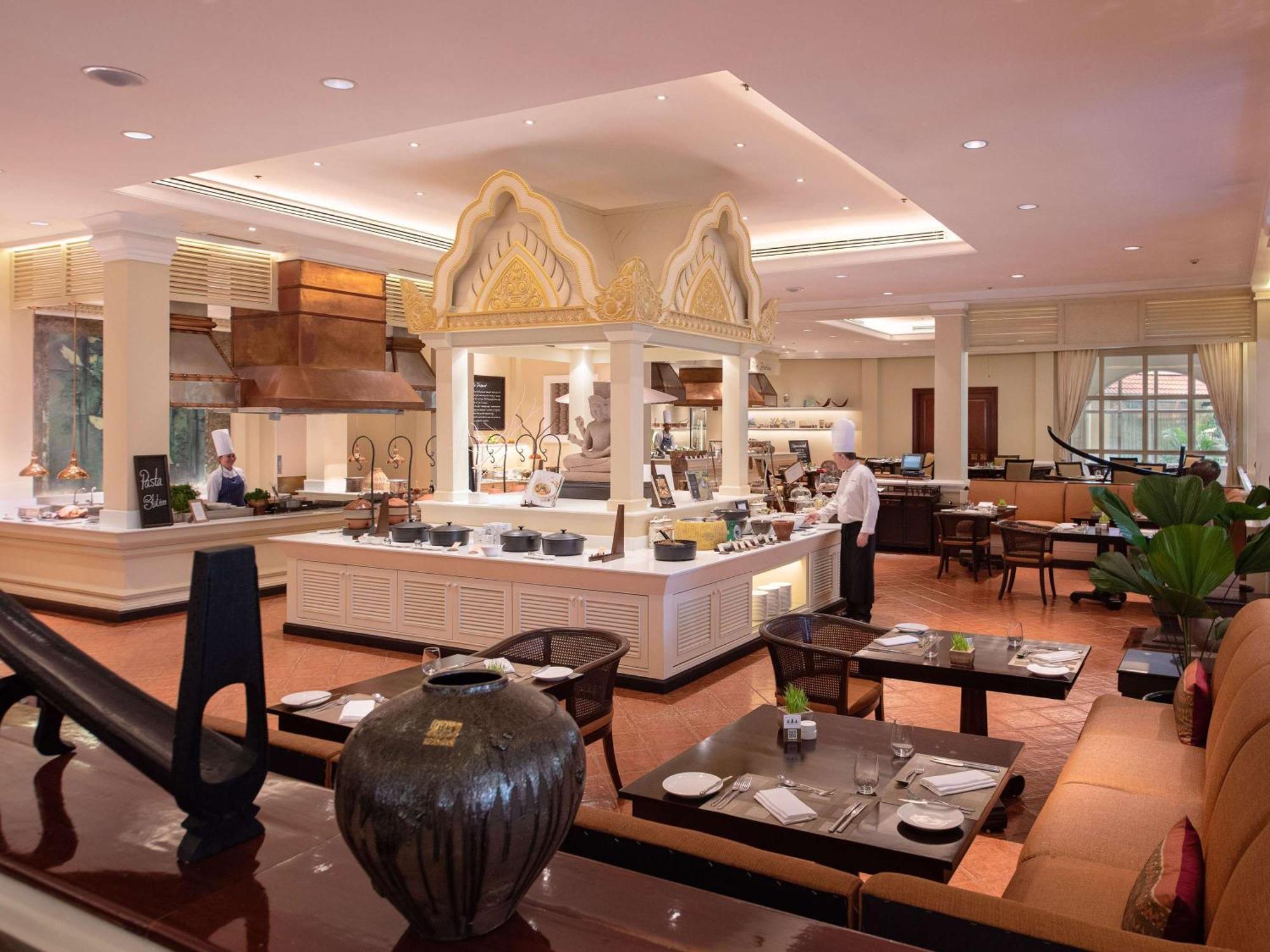 โซฟิเทล อังกอร์ โพคีธรา กอล์ฟ&สปา 5*