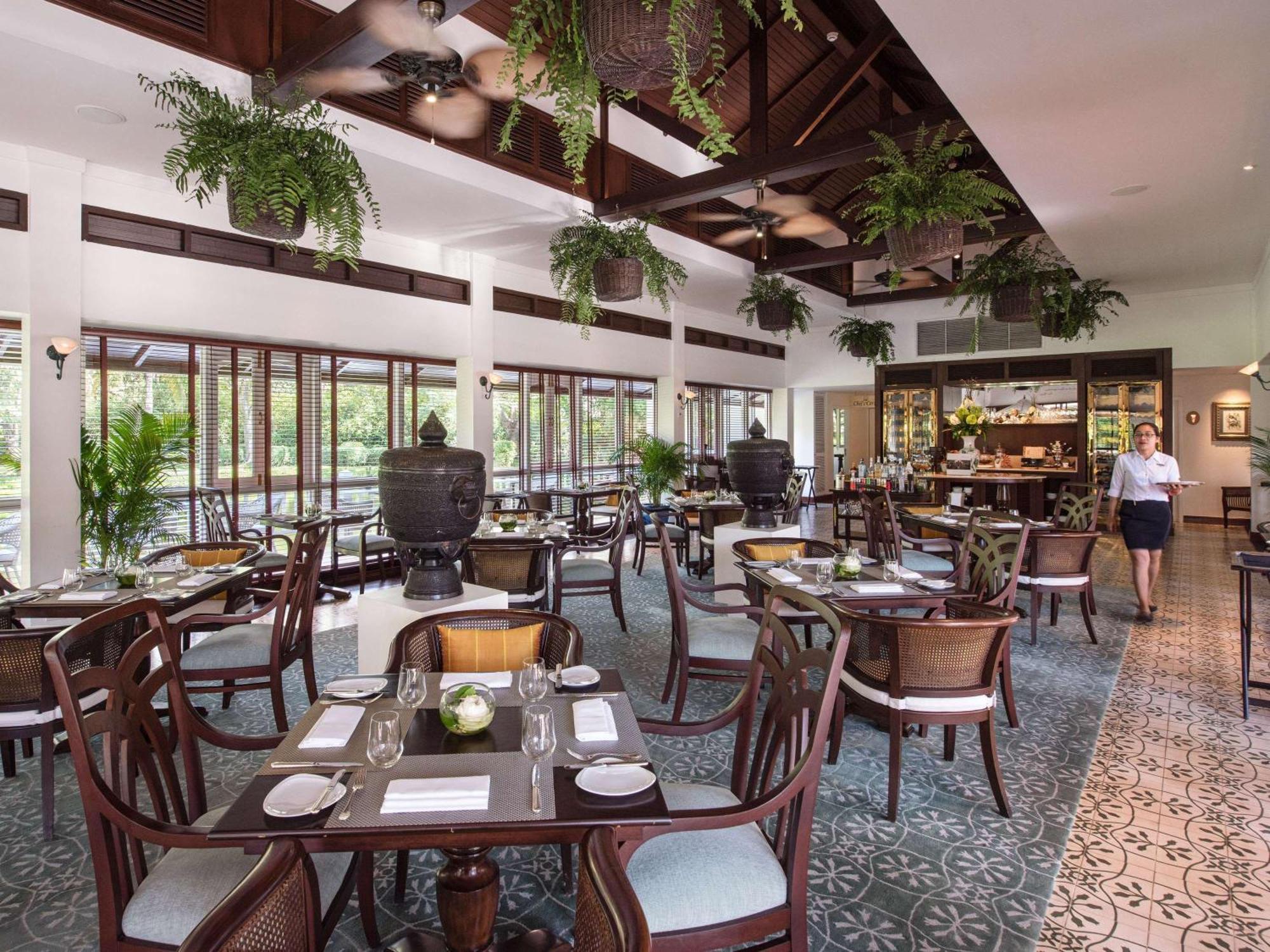โรงแรม โซฟิเทล อังกอร์ โพคีธรา กอล์ฟ&สปา 5*